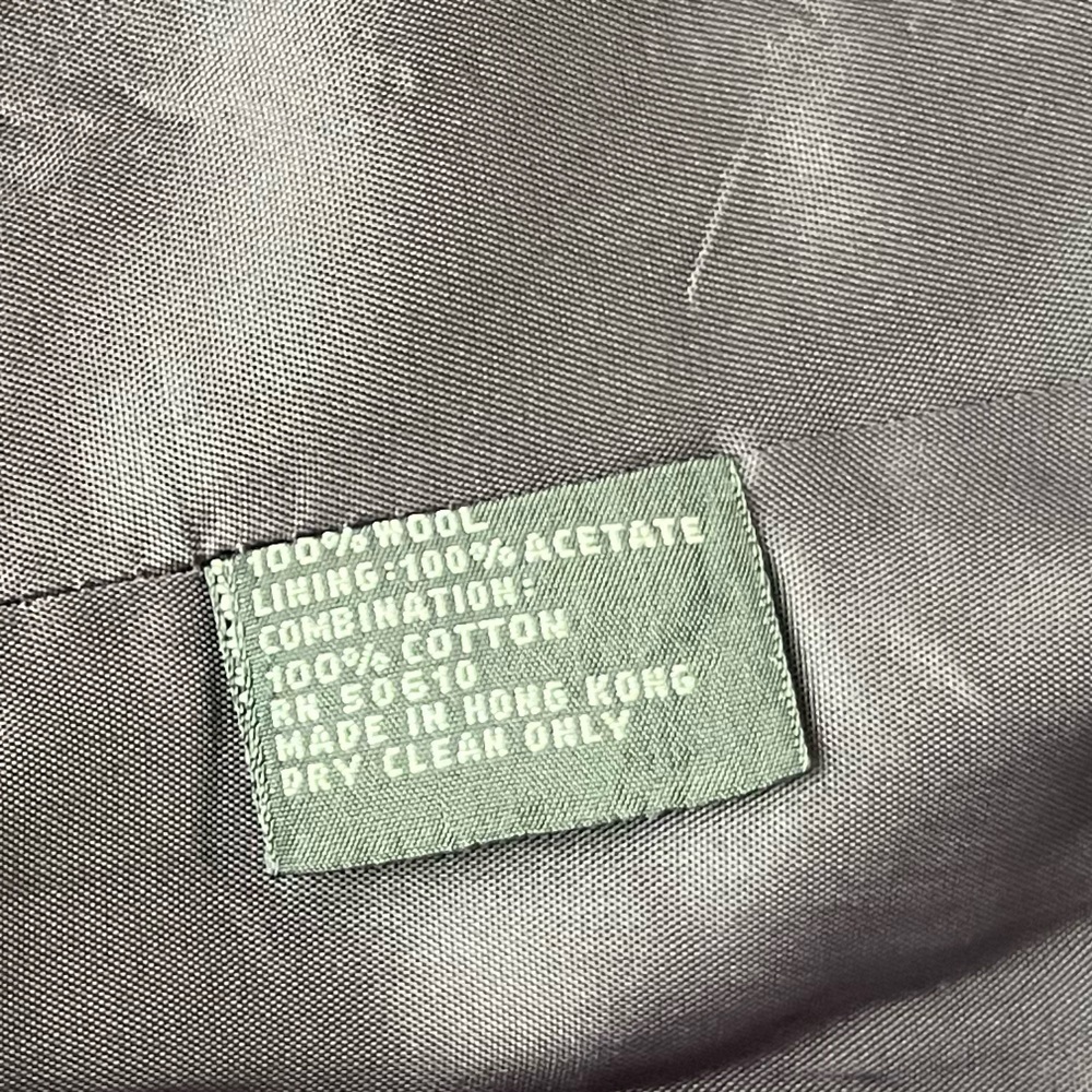 Nolan Miller navy blue Bead embroidered velvet collar, wool blazer size 6. - Picture 8 of 8